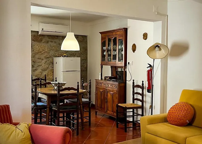 Casa Da Fonte Grande - By Cabralina * בלמונטה