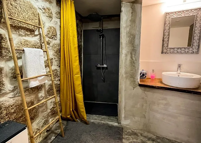 Casa Da Fonte Grande - By Cabralina